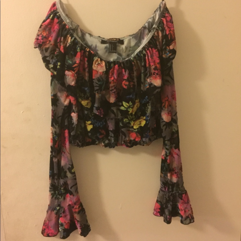 Off the shoulder floral crop top